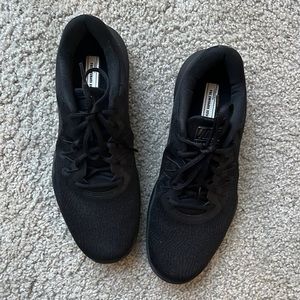 Nike | Flex Supreme Tr6 Sneakers